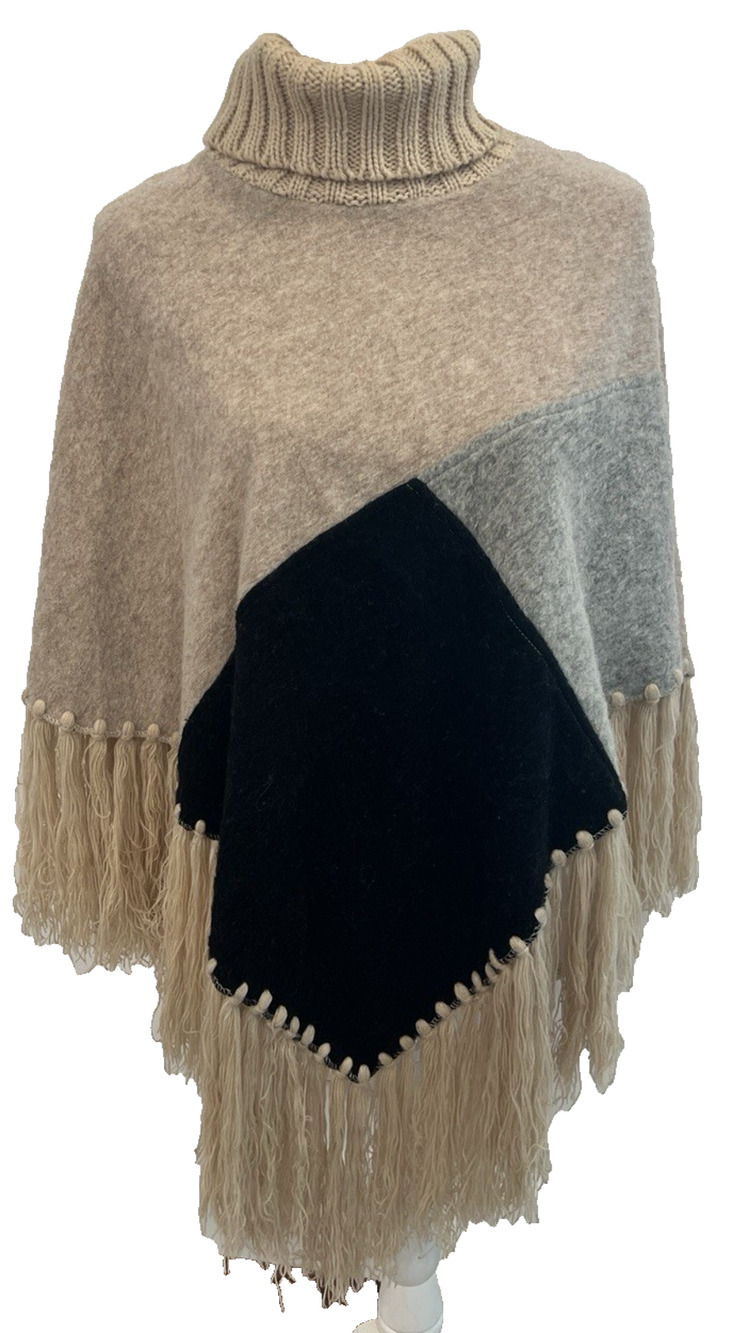 Lorenzo Women’s Tasseled Poncho OS Turtleneck Wool Color Block Italy Bohemian